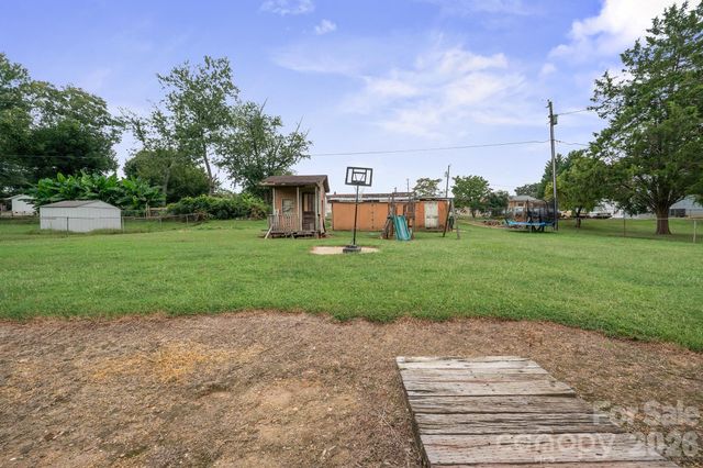 1782 Cameron Road, Lincolnton, NC 28092