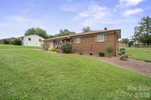 1782 Cameron Road, Lincolnton, NC 28092