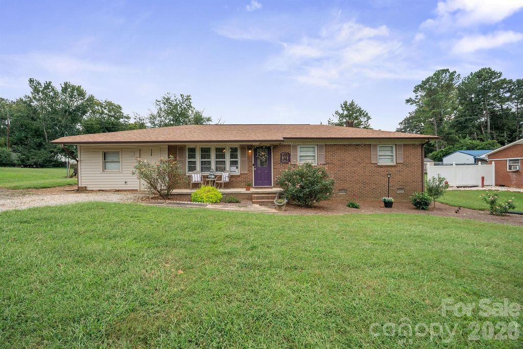 1782 Cameron Road, Lincolnton, NC 28092