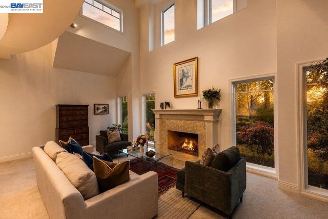 16 Ardendale Ct, Alamo, CA 94507
