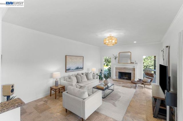 16 Ardendale Ct, Alamo, CA 94507