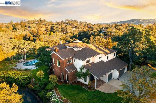 16 Ardendale Ct, Alamo, CA 94507