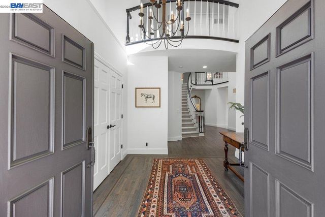 16 Ardendale Ct, Alamo, CA 94507