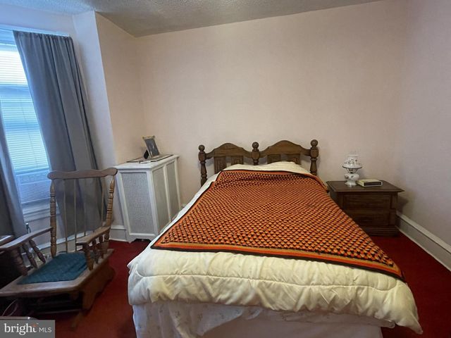 5824 CATHARINE ST, Philadelphia, PA 19143