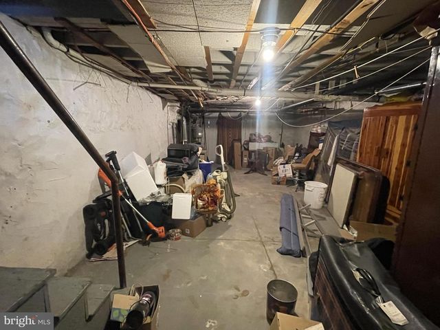 5824 CATHARINE ST, Philadelphia, PA 19143