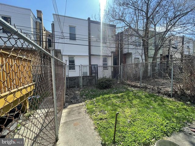 5824 CATHARINE ST, Philadelphia, PA 19143