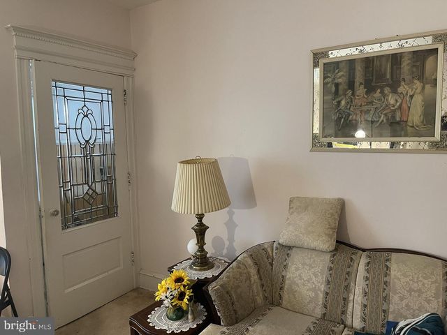 5824 CATHARINE ST, Philadelphia, PA 19143