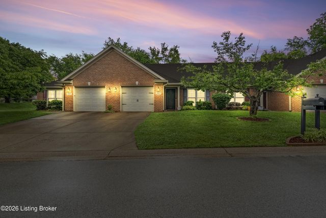 5803 Shepherd Crossing Dr, Louisville, KY 40219