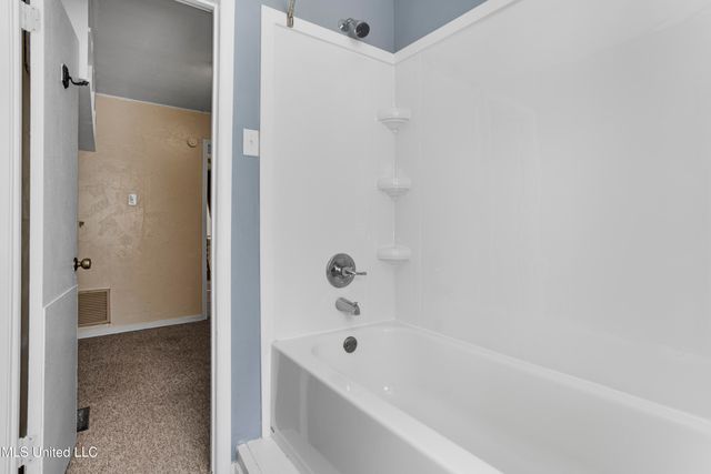 2108 Bacot Drive, Gautier, MS 39553