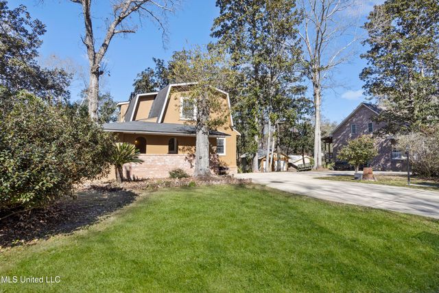 2108 Bacot Drive, Gautier, MS 39553