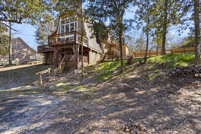 2108 Bacot Drive, Gautier, MS 39553