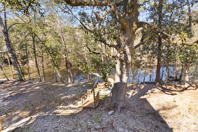 2108 Bacot Drive, Gautier, MS 39553