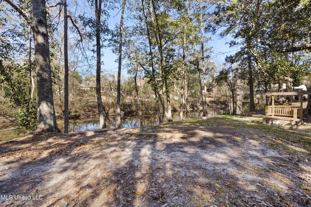 2108 Bacot Drive, Gautier, MS 39553