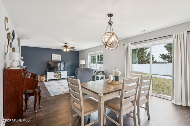 5 Eisenhower Drive, Bridgeton, NJ 08302