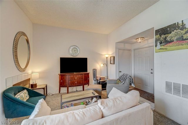 3150 Soft Breezes Drive 2040, Las Vegas, NV 89128