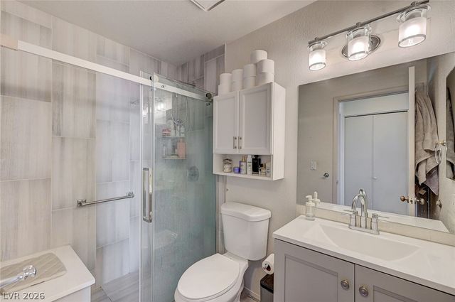 3150 Soft Breezes Drive 2040, Las Vegas, NV 89128