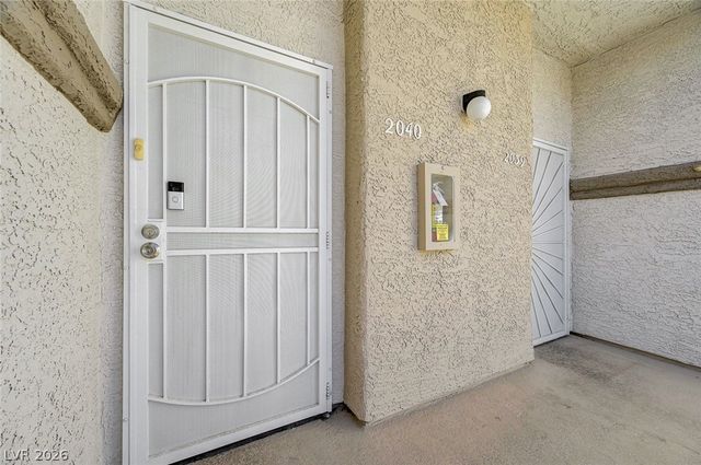 3150 Soft Breezes Drive 2040, Las Vegas, NV 89128