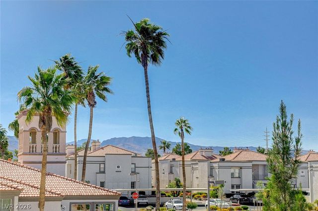 3150 Soft Breezes Drive 2040, Las Vegas, NV 89128