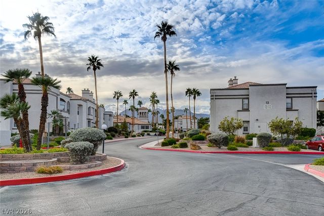 3150 Soft Breezes Drive 2040, Las Vegas, NV 89128