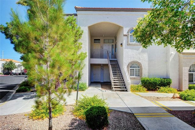 3150 Soft Breezes Drive 2040, Las Vegas, NV 89128