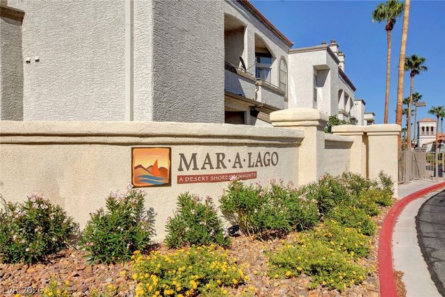 3150 Soft Breezes Drive 2040, Las Vegas, NV 89128