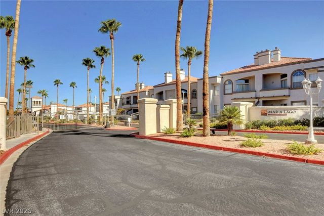 3150 Soft Breezes Drive 2040, Las Vegas, NV 89128