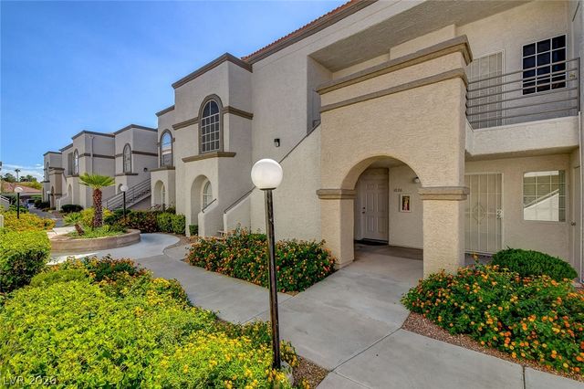 3150 Soft Breezes Drive 2040, Las Vegas, NV 89128