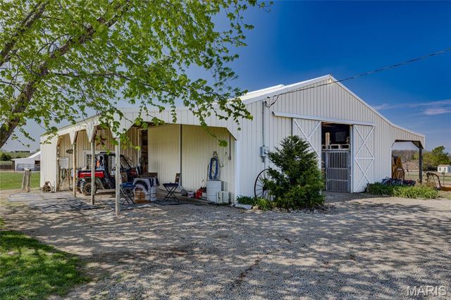 3952 Frye Road, Farmington, MO 63640