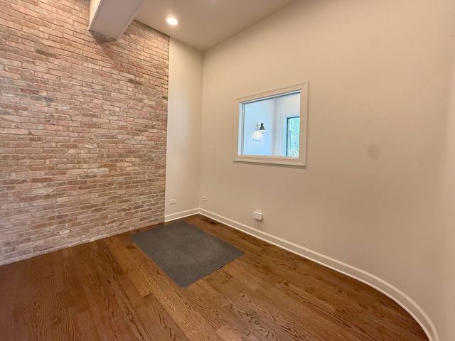 2301 W Belmont Avenue 1, Chicago, IL 60618