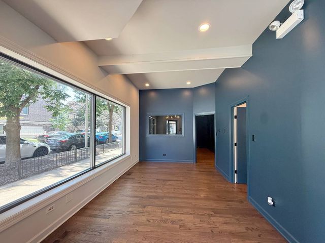 2301 W Belmont Avenue 1, Chicago, IL 60618