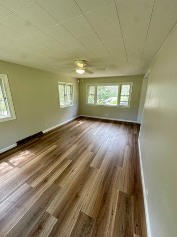 35397 N 1st Avenue, Ingleside, IL 60041