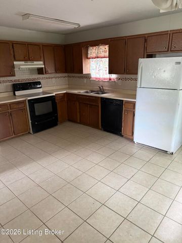 163 Kimberly Ct, Mt Washington, KY 40047