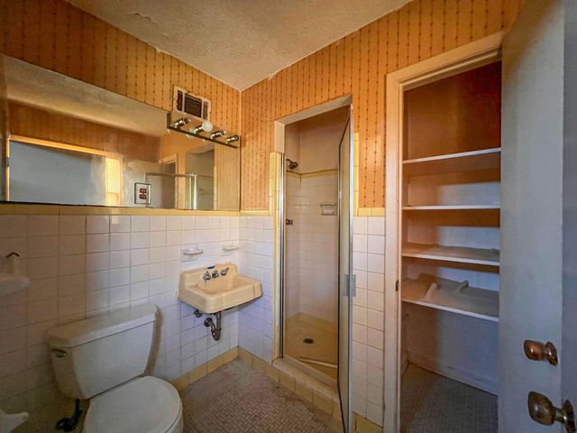 5122 WARFIELD DR, Memphis, TN 38117