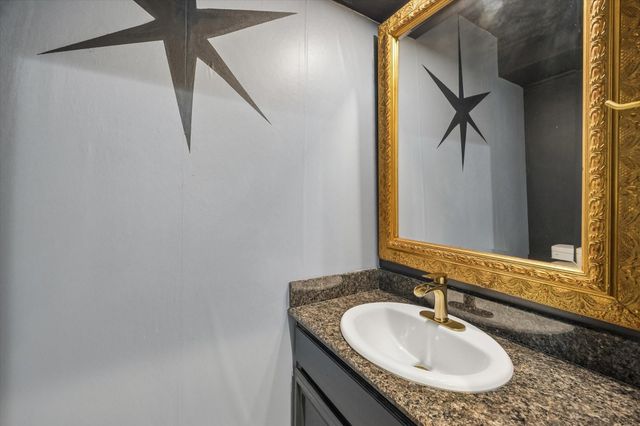 6013 Inwood Drive A, Houston, TX 77057