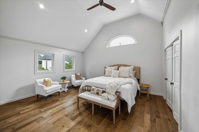 6013 Inwood Drive A, Houston, TX 77057