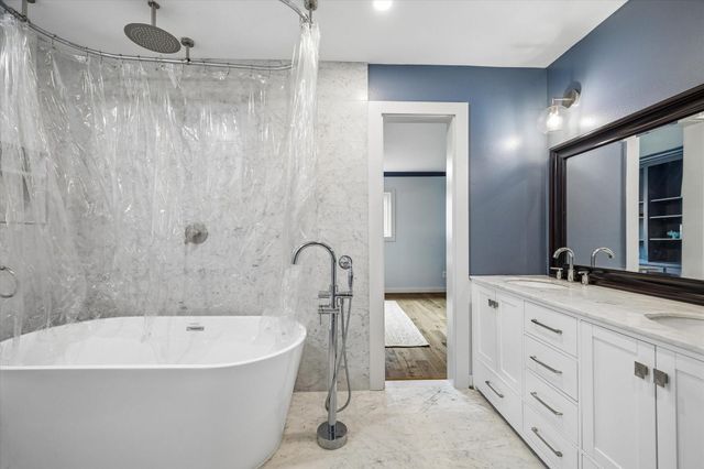 6013 Inwood Drive A, Houston, TX 77057