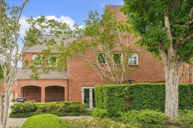 6013 Inwood Drive A, Houston, TX 77057