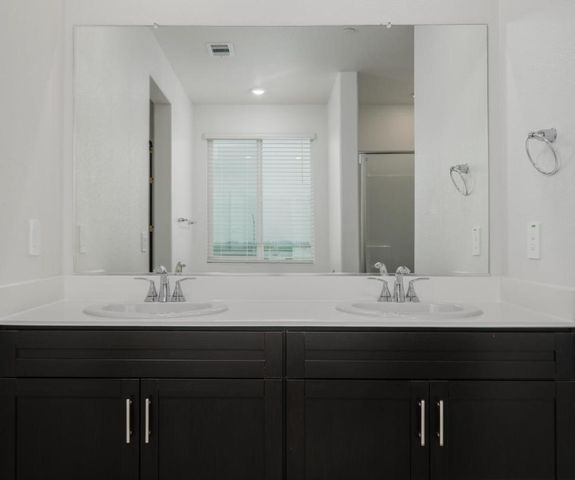 1300 Bastion Ave, Galt, CA 95632