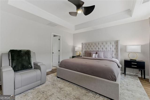 1142 Lake Point Way, Suwanee, GA 30024