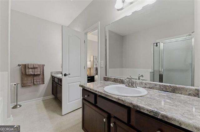 1142 Lake Point Way, Suwanee, GA 30024