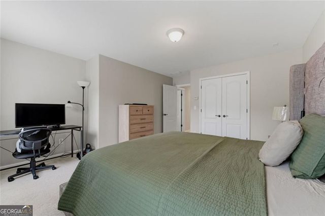 1142 Lake Point Way, Suwanee, GA 30024