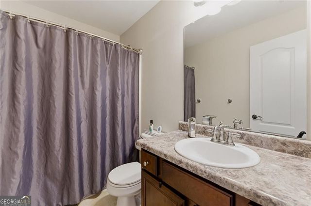 1142 Lake Point Way, Suwanee, GA 30024