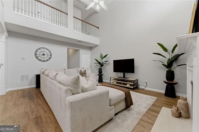 1142 Lake Point Way, Suwanee, GA 30024