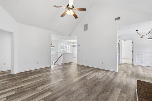 285 Chestnut Drive, Covington, GA 30016