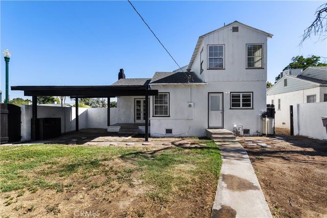 2131 1st, Bakersfield, CA 93304