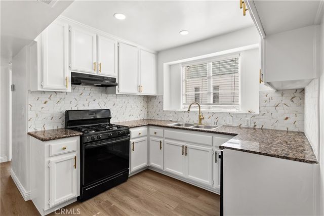 2131 1st, Bakersfield, CA 93304