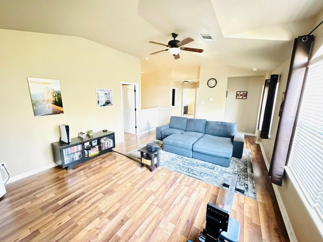 13321 Indian Oak BND, Manor, TX 78653