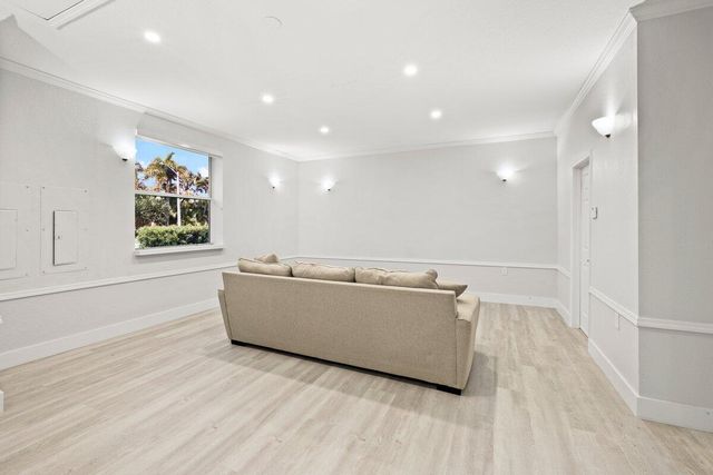 2933 E Fontana Court, Royal Palm Beach, FL 33411