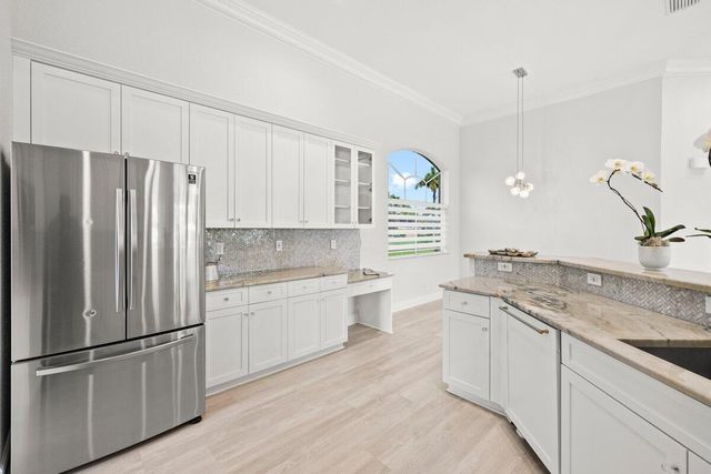 2933 E Fontana Court, Royal Palm Beach, FL 33411