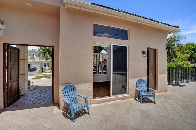 2933 E Fontana Court, Royal Palm Beach, FL 33411